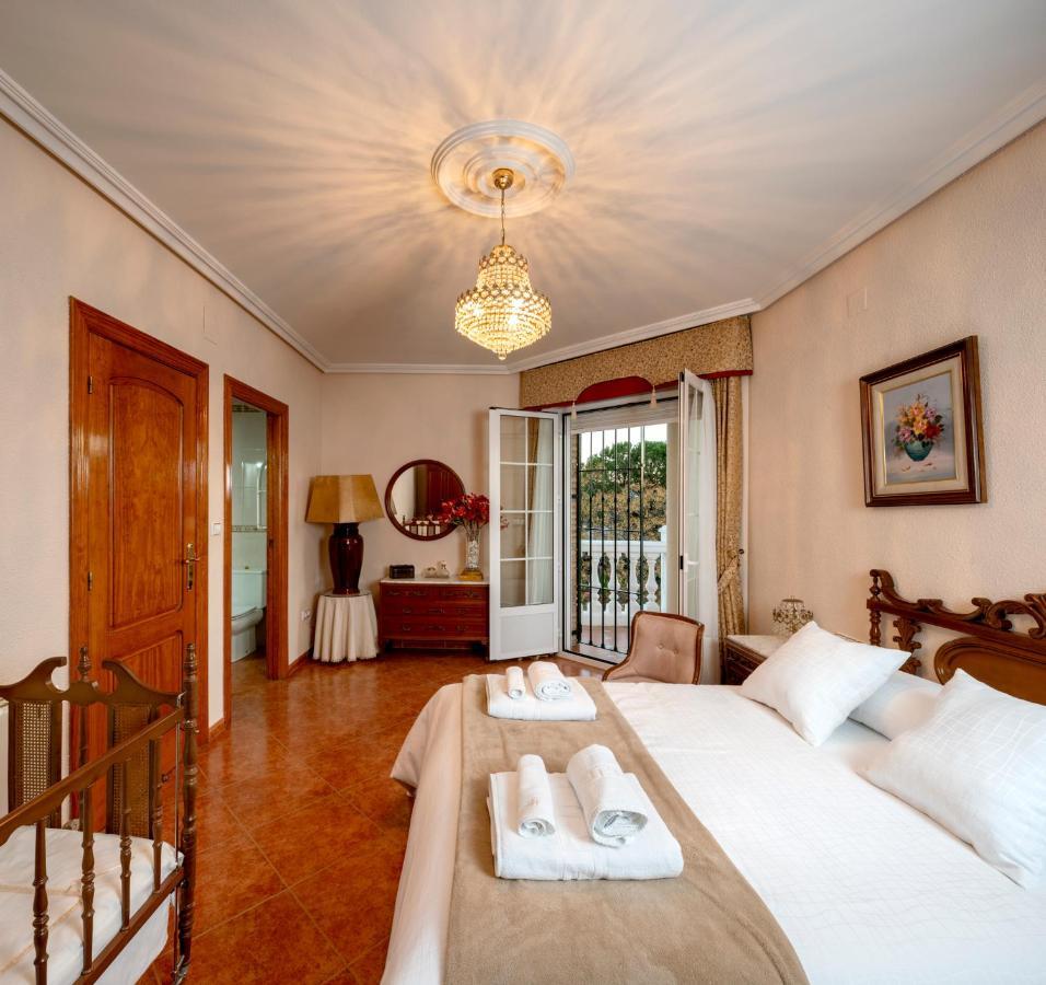 Vivienda Turistica Rural Mari Carmen Villa Baeza Bagian luar foto