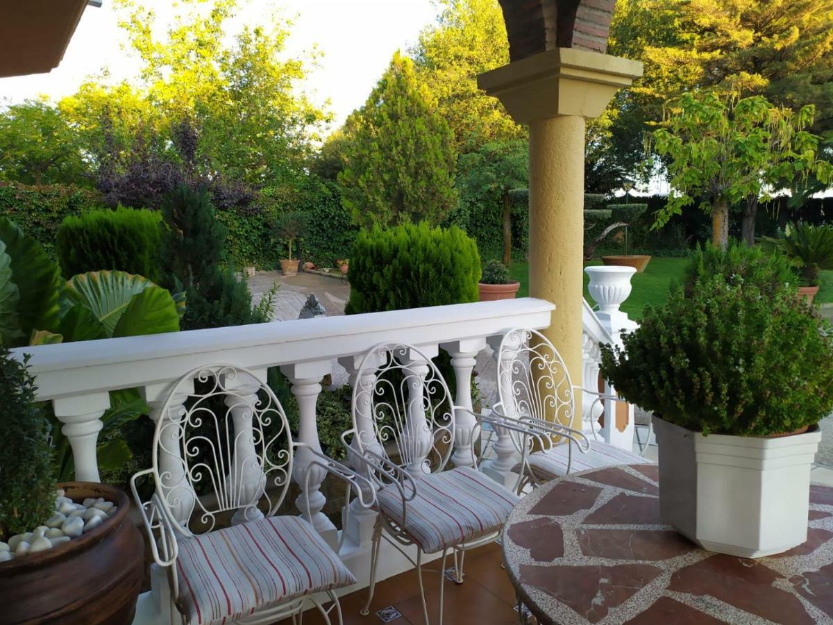 Vivienda Turistica Rural Mari Carmen Villa Baeza Bagian luar foto