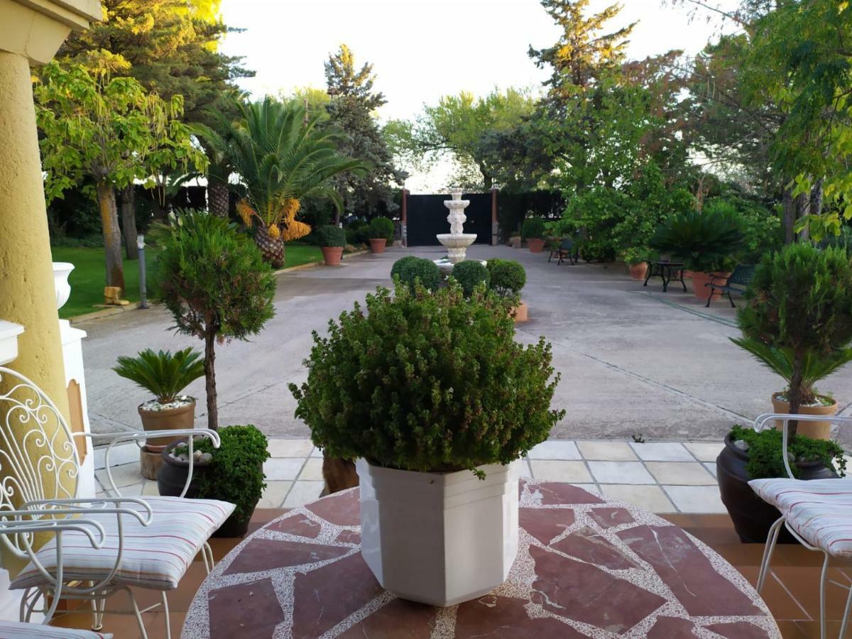 Vivienda Turistica Rural Mari Carmen Villa Baeza Bagian luar foto